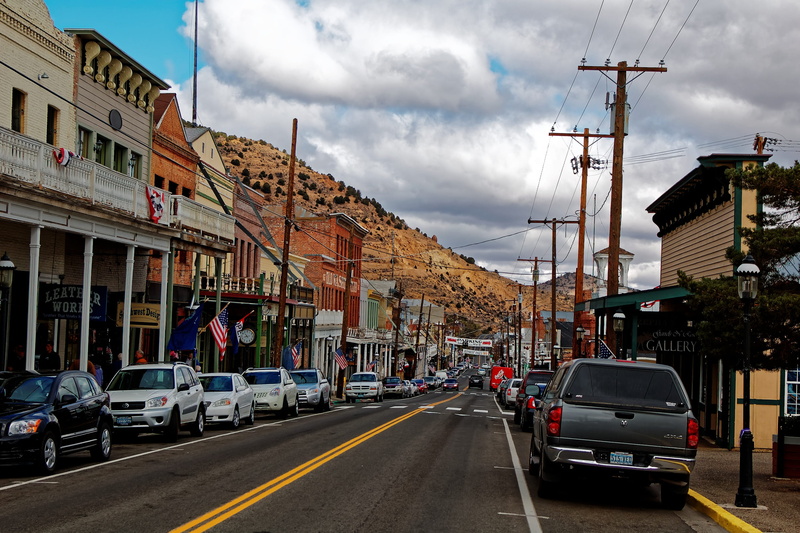 no people, road marking, West, outdoors, built structure, symbol, Usa, building, building exterior, direction, architecture, motor vehicle, land vehicle