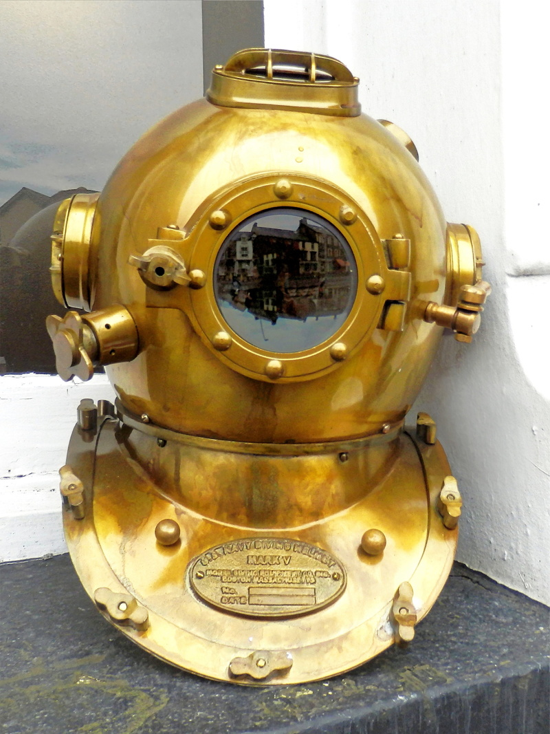 gold colored, equipment, underwater, day, communication, water, vintage, headgear, 4K, brass, single object, industrial equipment, historic, antique, adventure
