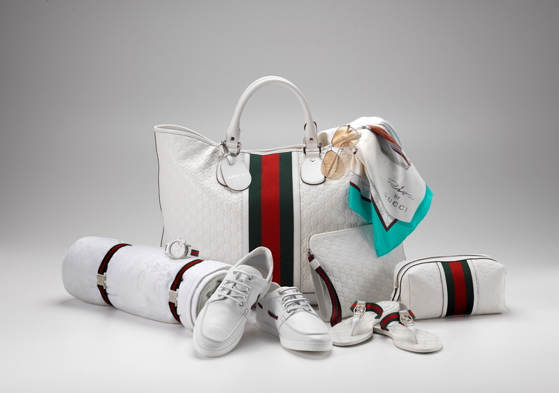 metal, holiday, gucci desktop  hd pics, gray background, choice, indoors, bag, 1080P, group of objects, variation, white background, shoe, no people, ribbon - sewing item