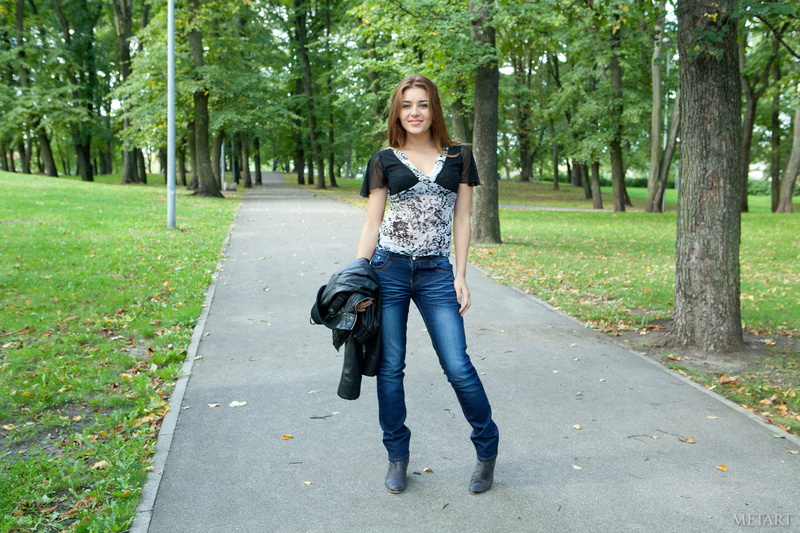 park, standing, 1080P, Adriana Morriss, women outdoors, Adriana F, black jackets, model, MetArt Magazine, leather jackets, jeans, smiling, brunette, Met-Art