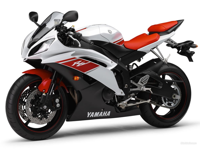 biker, driving, headwear, motorcycle racing, Yamaha R6, road, helmet, extreme sports, land vehicle, motorsport, transportation, red, mode of transportation