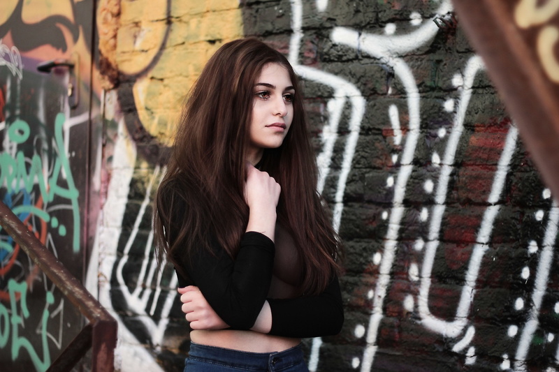 Galina Rover, girl, woman, Galeine Rover, graffiti, wall, 2K