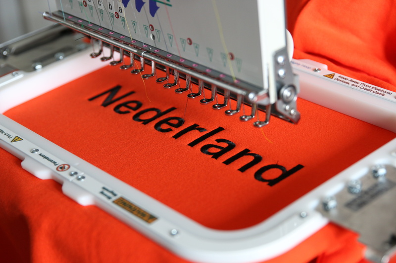 office, computer, equipment, laptop, people, 5K, safety, business, communication, close-up, sewing, red, white, sweater, machine, embroidery, security system
