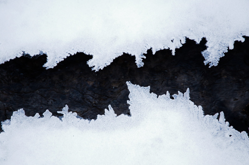 abstract backgrounds, nature, outdoors, travel, leaves, frosty, crystal, iced, frozen, cold, cold temperature, wintry, winter magic, cave, ice, weather