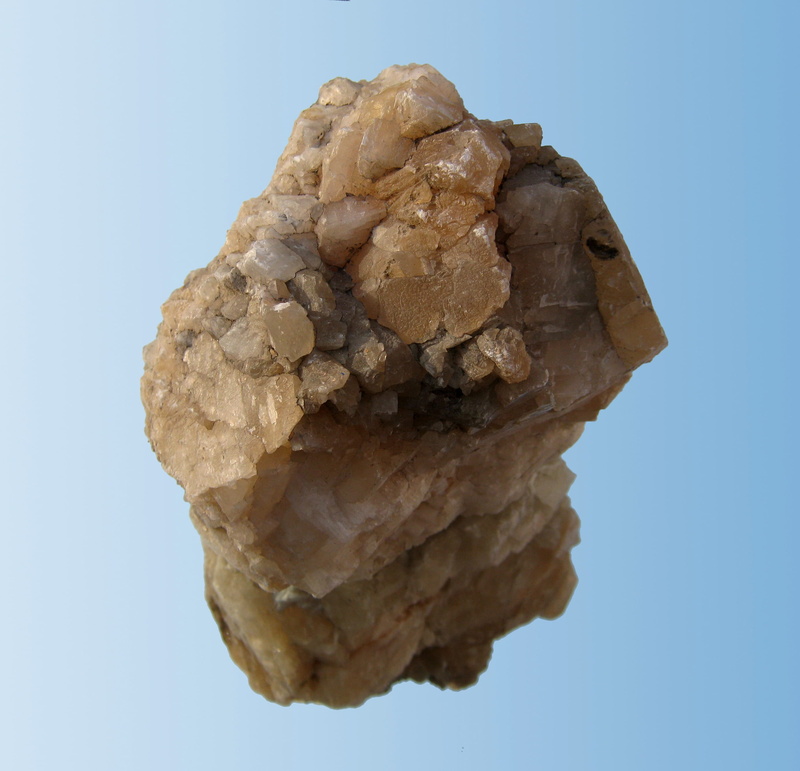 crystal, beauty in nature, close-up, druze, solid, geology, indoors, blue background, rock - object, closed, studio shot, still life, rock, sea, single object