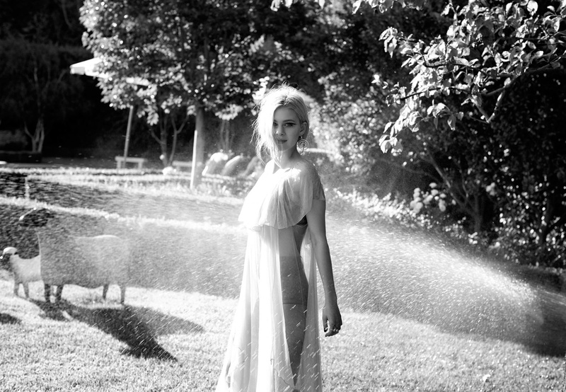 Violet Grey, photoshoot, 1080P, Nicola Peltz