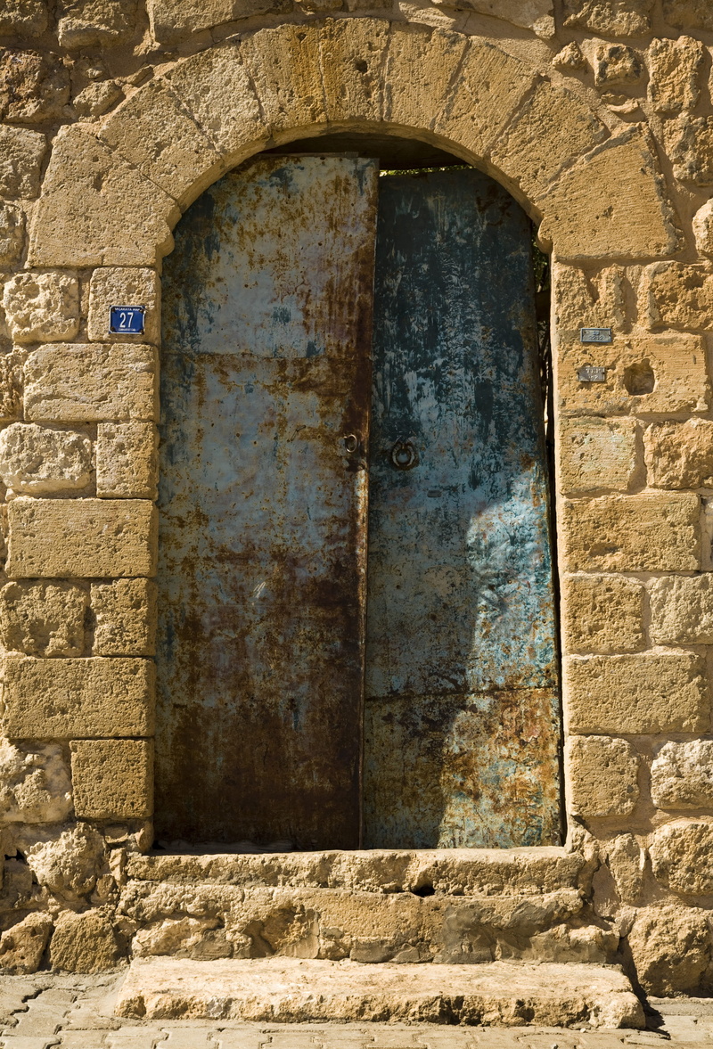 4K, no people, safety, wall - building feature, stone wall, protection, entrance, outdoors, history, city, door, mardin, midyat, built structure, the past