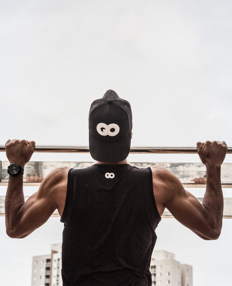 sky, one person, pull, obscured face, active, person, vitality, bodybuilder, back view, muscular, shoulders, effort, strength, lifestyles, leisure activity