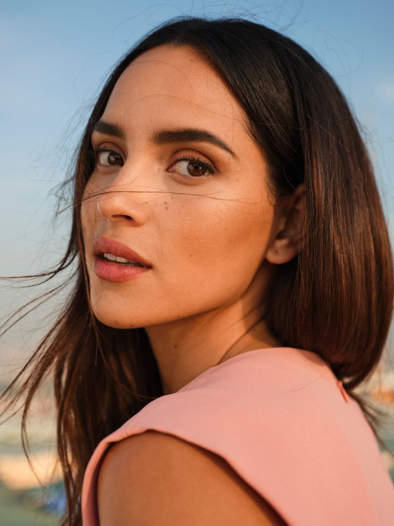 long hair, Adria Arjona, closeup, actress, Latinas, outdoors, women, face, 720P