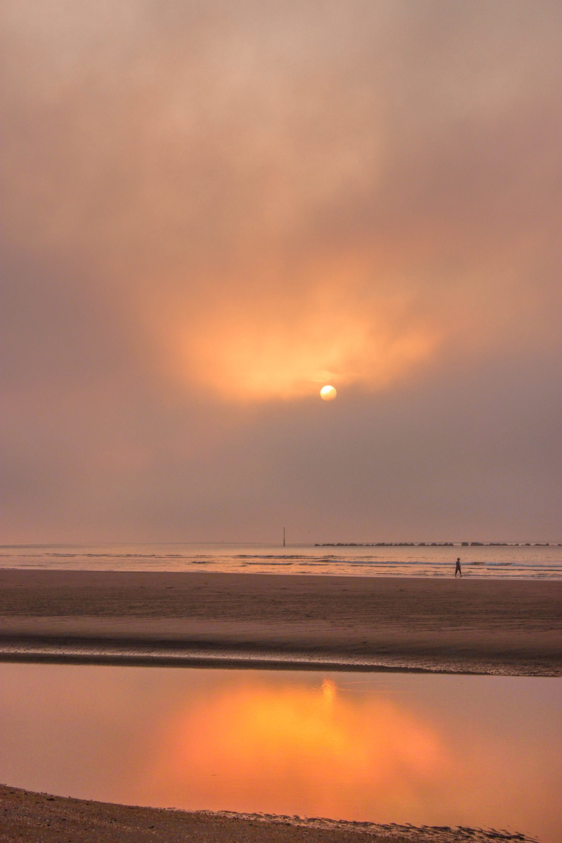 hour, beach, outdoors, colours, sea, sky, dunkirk, horizon over water, tranquility, cloud - sky, flare, nature, dusk, human, sun, sunset, france, red sky