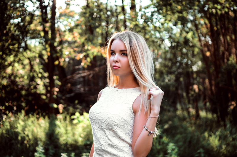 white dress, forest, women, portrait, 1080P, hairstyle, blond hair, one person, lifestyles, long hair, adult, blonde, outdoors, bokeh, hands in hair, beautiful woman