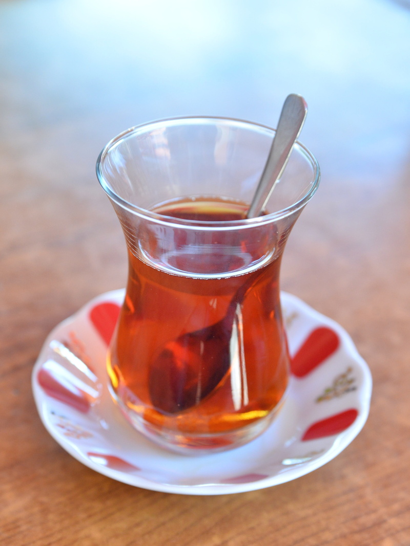 Glass, 5K, refreshment, no people, drink, tea, non-alcoholic beverage, food and drink, Turkish Tea, kitchen utensil, wood - material, still life, crockery