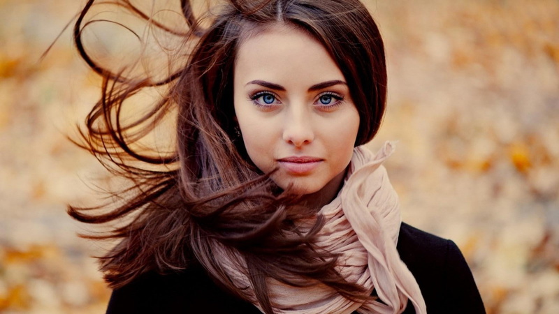 windy, blue eyes, women, brunette, scarf, Ann Nevreva, eyes, women outdoors, model, Natalya, 720P