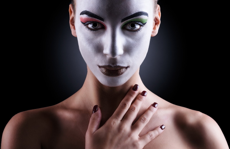 1080P, hands, one person, body part, adult, fashion, nail, beautiful people, beauty, model, human face, women, headshot, dark, make-up, makeup, indoors