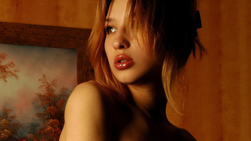 human body part, blonde, close-up, beautiful woman, juicy lips, portrait, women, fashion, indoors, young adult, mouth open, human hair, hair, bangs, long hair