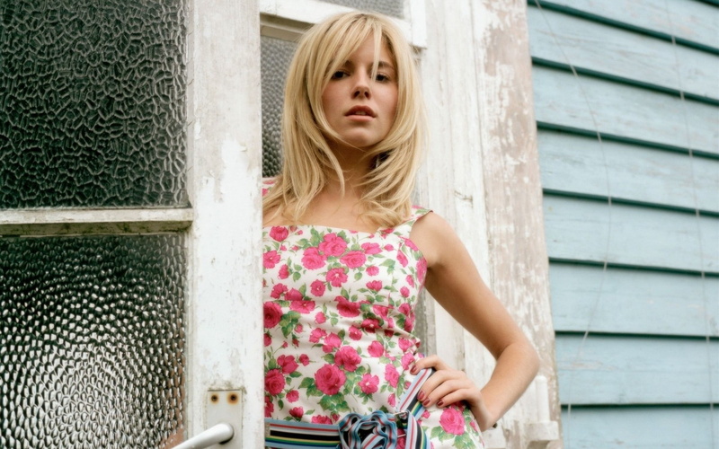 actress, women, 1080P, Sienna Miller, blonde, dress