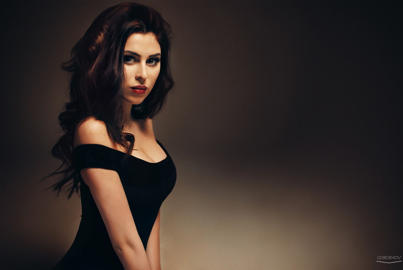 hair, human Hair, beautiful people, black, luxury, one Woman Only, beautiful, looking At Camera, beauty, young Women, shoulder, women, glamour, cleavage