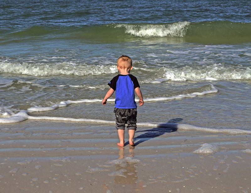fun, open air, standing, leisure activity, 4K, shore, water, motion, shorts, land, lifestyles, day, child, casual clothing, full length, innocence, nature