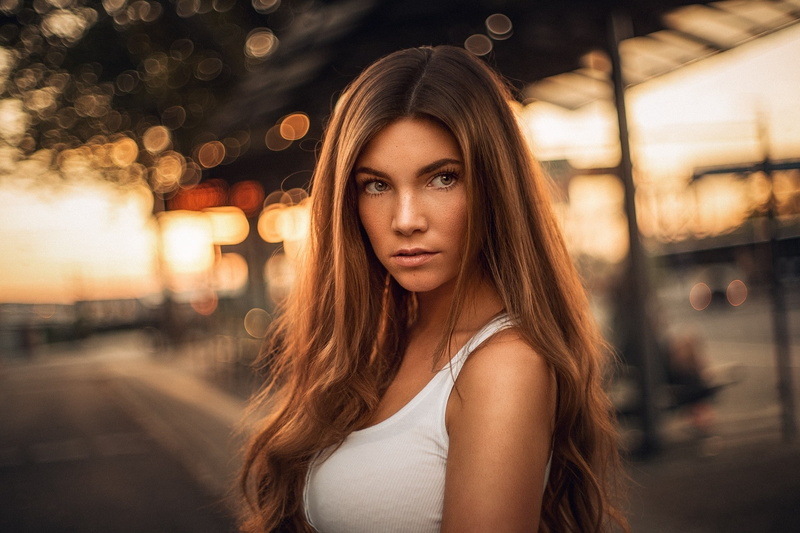 young women, Martin Kühn, hairstyle, depth of field, young adult, lifestyles, human face, architecture, contemplation, adult, one person, 1080P, Sophie Breidenstein