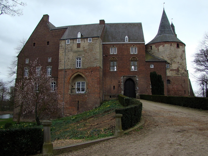 castle, tower, netherlands, 1080P, horn, dutch, bridge, middle ages, animals, holland, medieval