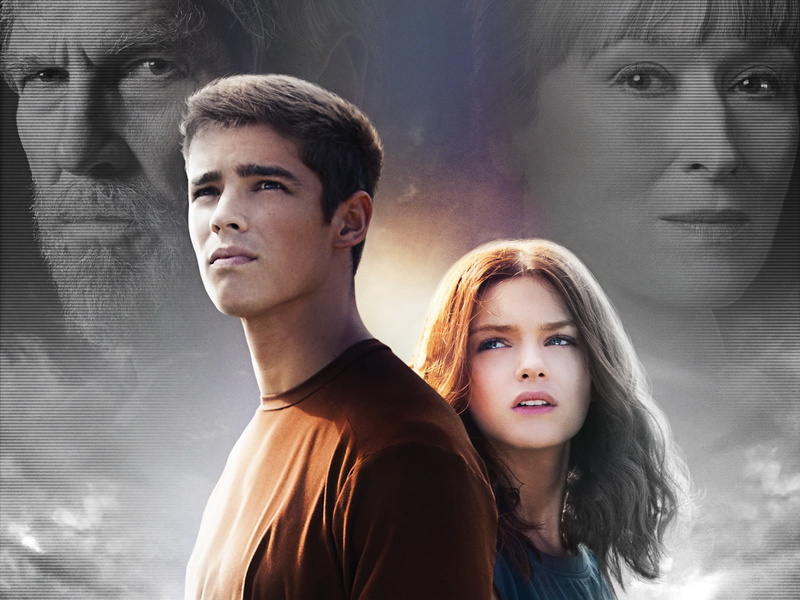 females, child, togetherness, indoors, looking, adults Only, heterosexual Couple, neck, adult, brown, brenton thwaites, women, headshot, friendship, beautiful