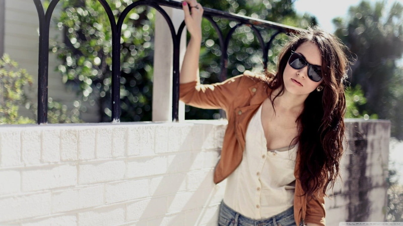 cardigan, 720P, leather jackets, one person, women with shades, real people, brunette, long hair, portrait, glasses, hair, sunglasses, fashion, standing