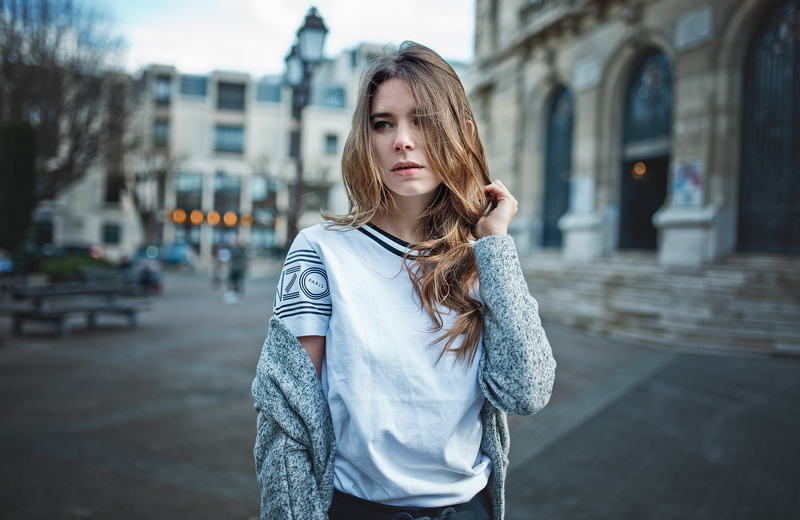 sweater, young women, outdoors, women outdoors, focus on foreground, beautiful woman, built structure, leisure activity, looking into the distance, real people