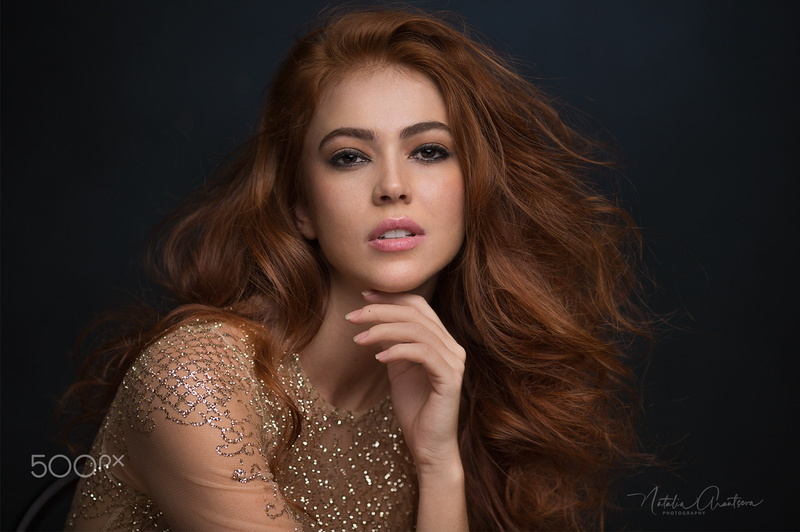 adult, Natalia Arantseva, black background, eyeshadow, young women, wavy hair, women, beautiful woman, one person, beauty, human face, 1080P, dress, hair