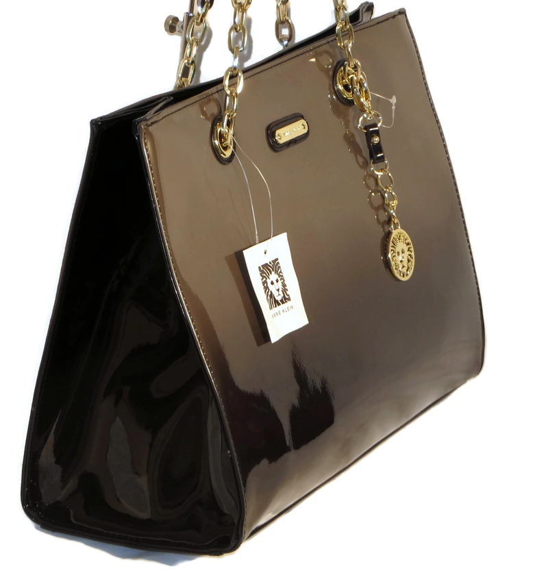 anne, no people, woman, lady, bag, glamour, leather, personal accessory, elegant, high angle view, accessory, women, purse, handbag, single object, antique
