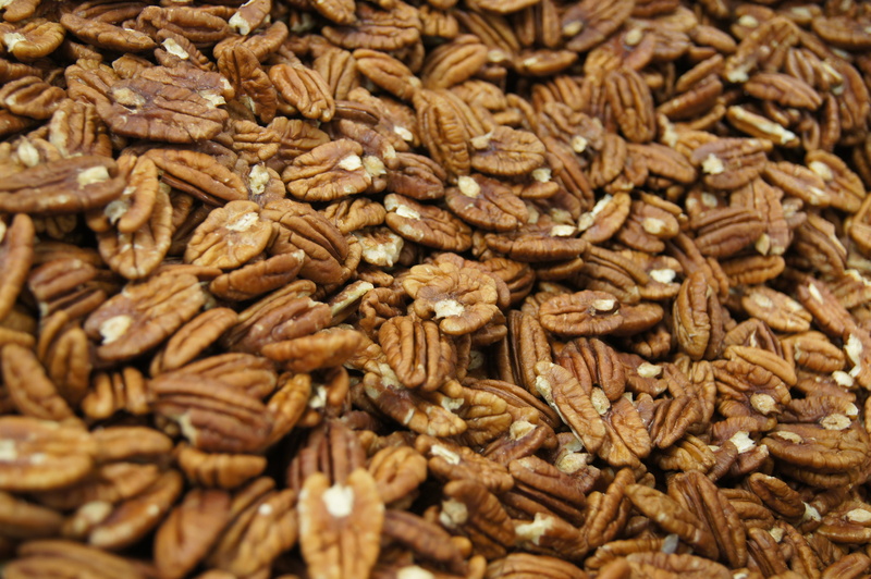 freshness, indoors, close-up, walnuts, full frame, abundance, nut, brown, indian food, choice, heap, large group of objects, snack, wellbeing, temptation