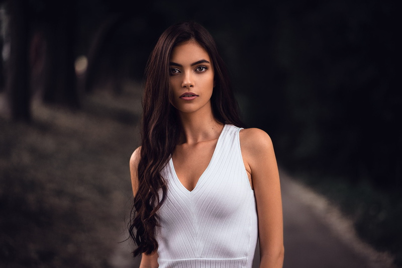 1080P, human hair, portrait, Anatoli Oskin, young women, beautiful people, looking at camera, fashion, one person, brown hair, long hair, standing, casual clothing