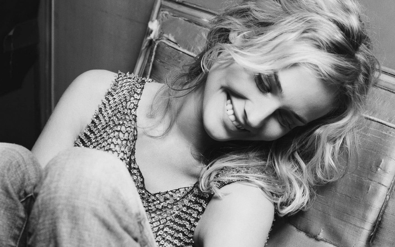 real people, leisure activity, eyes closed, closeup, face, model, adult, 720P, monochrome, portrait, Diane Kruger, beautiful woman, actress, blonde, hairstyle