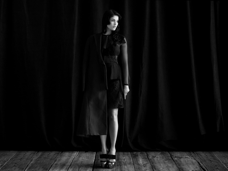 one person, adult, Gemma Arterton, full length, coats, performance, front view, young adult, model, arts culture and entertainment, fashion, standing, stage - performance space