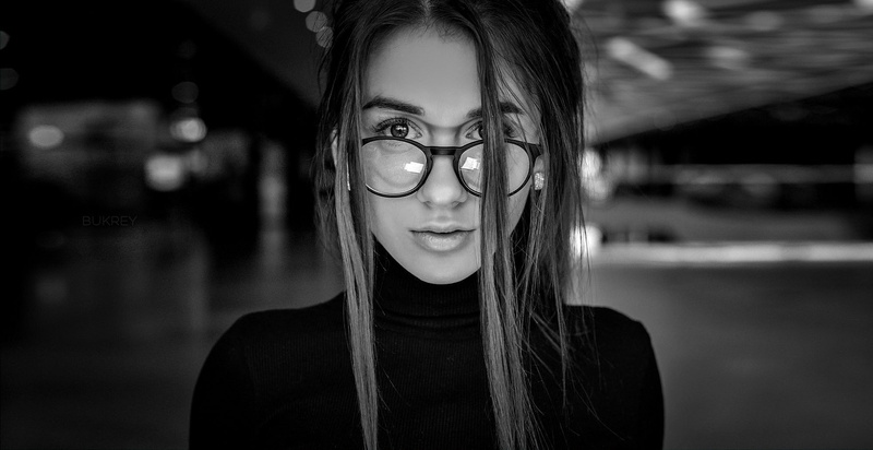glasses, portrait, 1080P, monochrome, women, Daria Kudiolko, face, depth of field, women with glasses