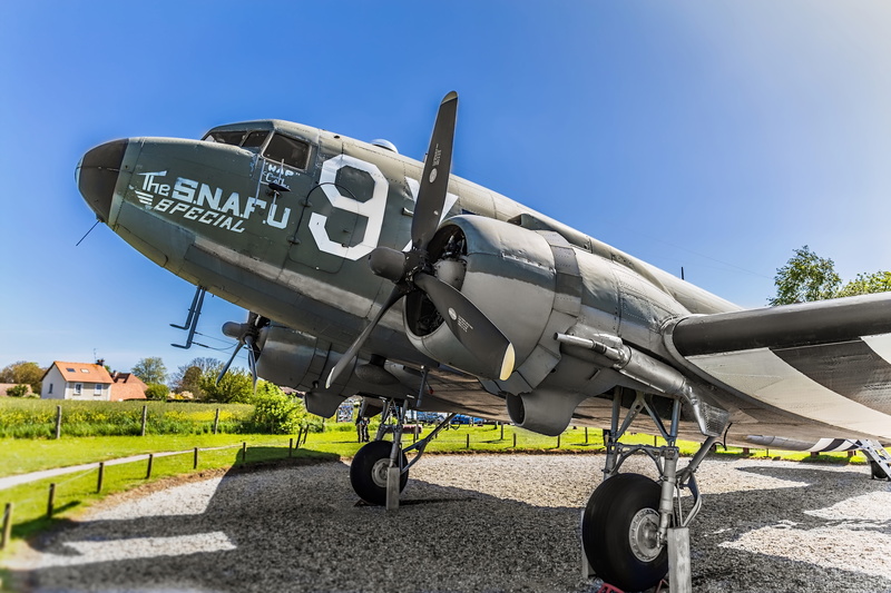 us army, aerospace industry, military, plane, nature, day, private airplane, sunlight, d-day, c-47, airplane, transportation, travel, stationary, blue