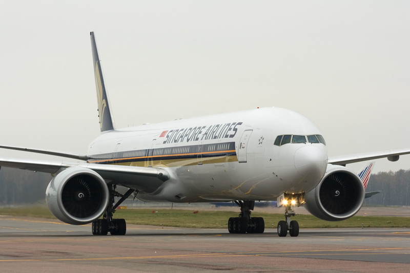 The plane, business, no people, aerospace industry, Boeing, Liner, Singapore, air vehicle, nature, transportation, outdoors, wheel, 777, travel, mode of transportation