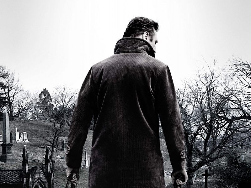 plant, adult, males, beautiful, statue, day, liam neeson, human representation, creativity, lifestyles, men, one Person, a walk among the tombstones, fashion