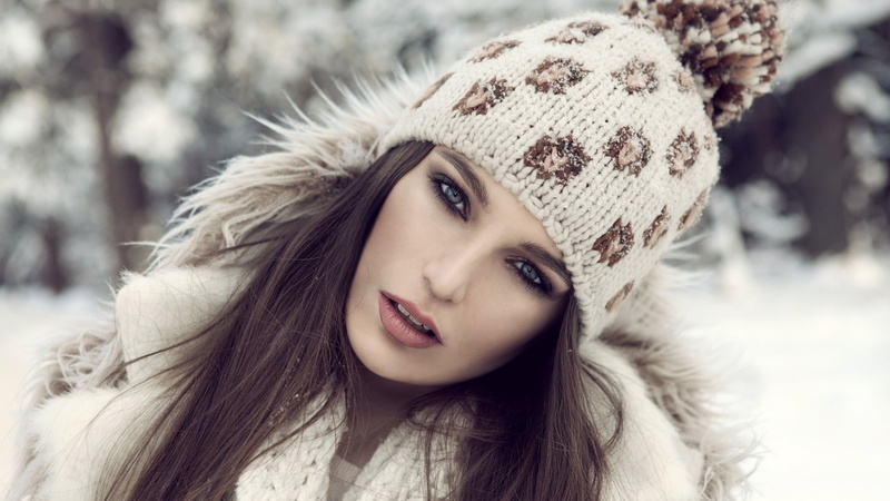 warm clothing, young adult, white coat, hairstyle, cold temperature, winter, brunette, hair, face, fur coats, women, outdoors, white, adult, human face