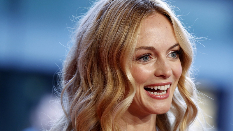 wearing, table, 4K, Most popular celebs, dining, actress, Heather Graham, dress, woman, black