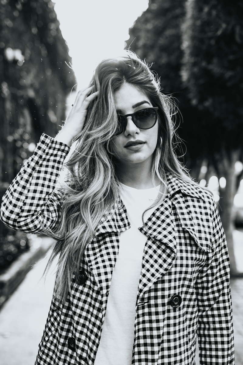 waist up, flare, real people, face, people, outdoors, blonde, young women, human, casual clothing, long hair, front view, black and white, beauty, portrait