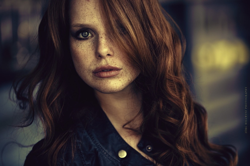 close-up, smoky eyes, young women, one person, front view, brown hair, blue eyes, redhead, body part, face, beautiful woman, human face, focus on foreground