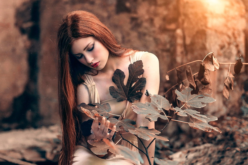 nature, females, fashion, beauty, autumn, long hair, red lipstick, 1080P, dyed red hair, tree, contemplation, beautiful woman, plant part, Valentina Galassi