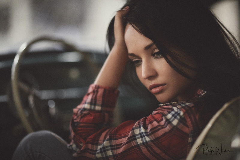 shirt, sitting, portrait, car, women, 1080P, face, depth of field, Angelina Petrova