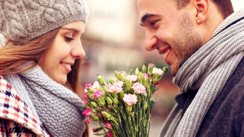 smiling, romance, emotion, warm clothing, adult, plant, positive emotion, valentines day - holiday, bouquet, flirting, women, young adult, love, cheerful