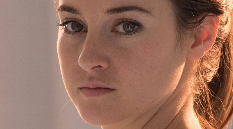 young adult, adult, one person, brunette, front view, human face, indoors, close-up, Shailene Woodley, face, portrait, contemplation, teenager, young women