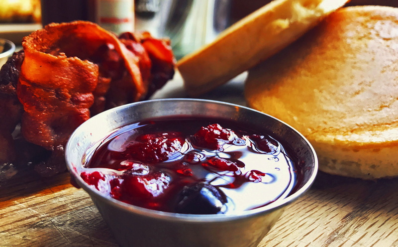 jam, seed, meal, breakfast, juta street, bowl, bacon, strawberry, warm, fruit, flapjacks, wellbeing, colors, indoors, no people, food, close-up, ready-to-eat