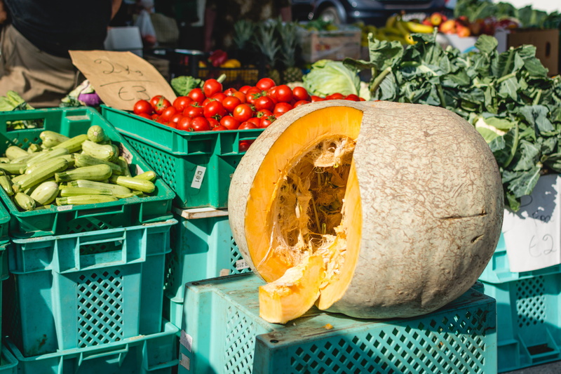 Huge, 5K, tomato, food, market, healthy eating, choice, vegetable, pumpkin, freshness, Malta, wellbeing, retail display, retail, focus on foreground, food and drink