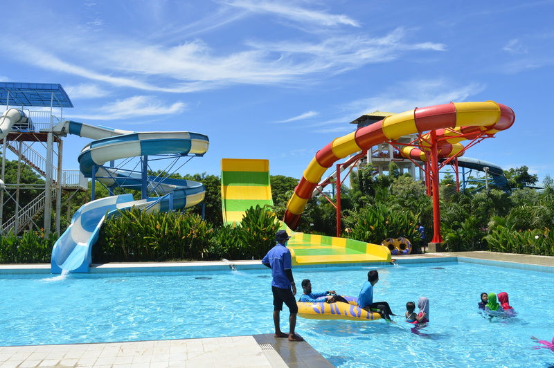 sky, makassar, fun, vacations, water park, water slide, nature, indonesia, lifestyles, leisure activity, tropic, day, pool, tree, enjoyment, outdoors, waterboom