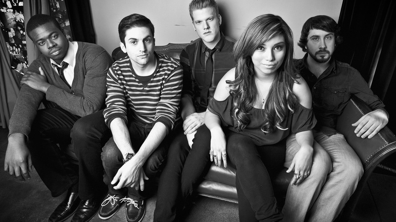 grayscale, Avi Kaplan, Top music artist and bands, Mitch Grassi, Pentatonix, Scott Hoying, Kirstie Maldonado, sitting, one, 4K, four, photo, male, Kevin Olusola