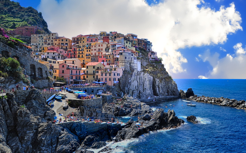 horizon, apartments, architecture, seascape, beach, scenic, waves breaking, travel destinations, vacation, city, rocks, summer, horizon over water, houses
